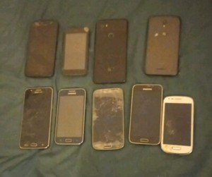 9x Samsung Nokia Handys Ersatzteile oder Reparaturen ungetestet Konvolut Smartphone Posten