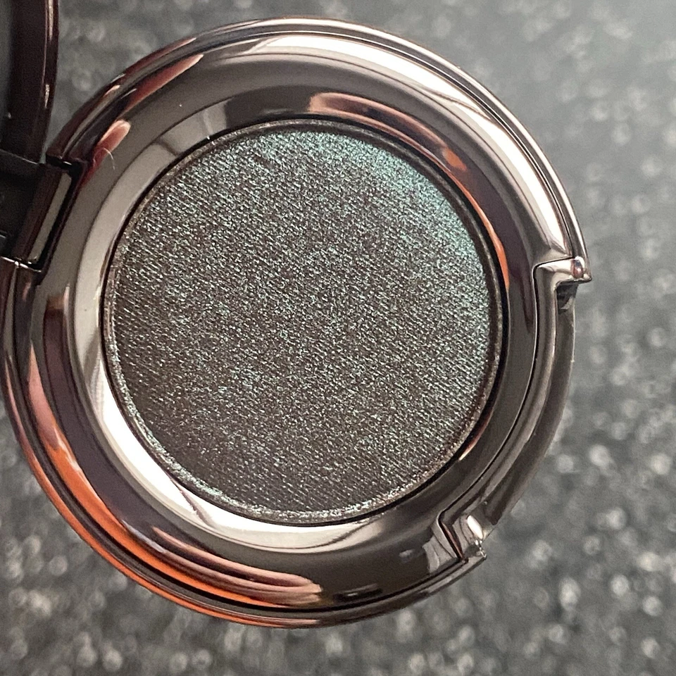 Urban Decay Lounge Single Eyeshadow Full Size Green Brown .05 oz Rare - Image 3 of 4