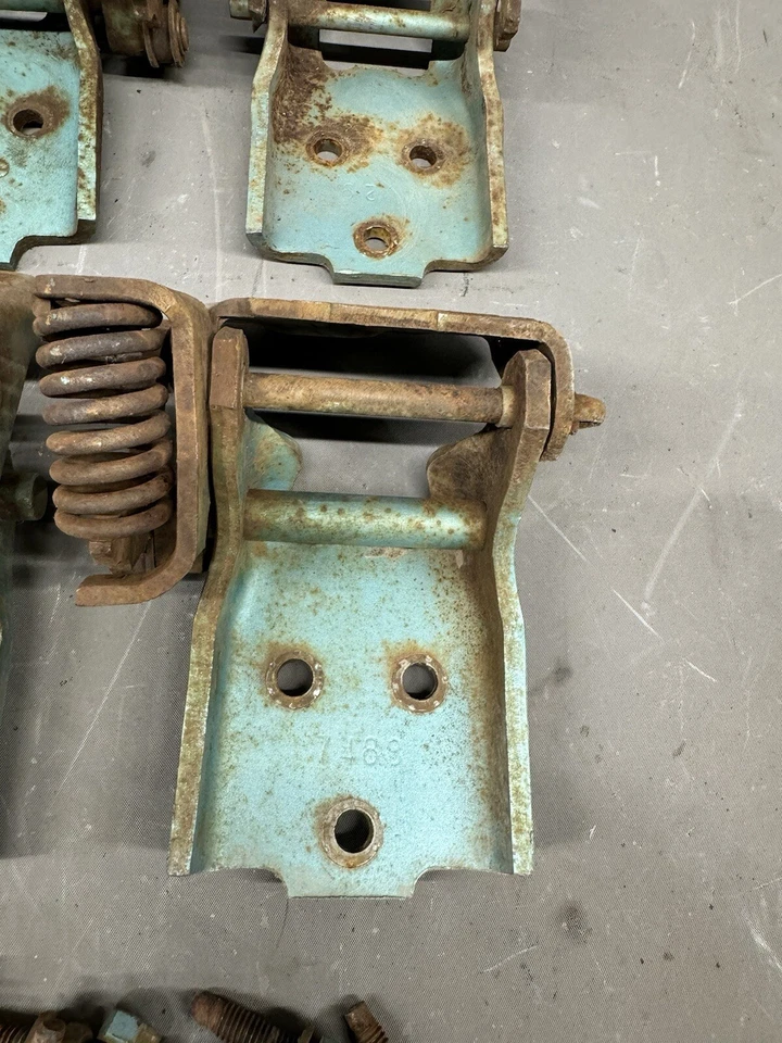 Chevy Impala Wildcat Electra Caprice Bonneville 1969 1970 bisagra de puerta delantera Buick Foto 3 de 4