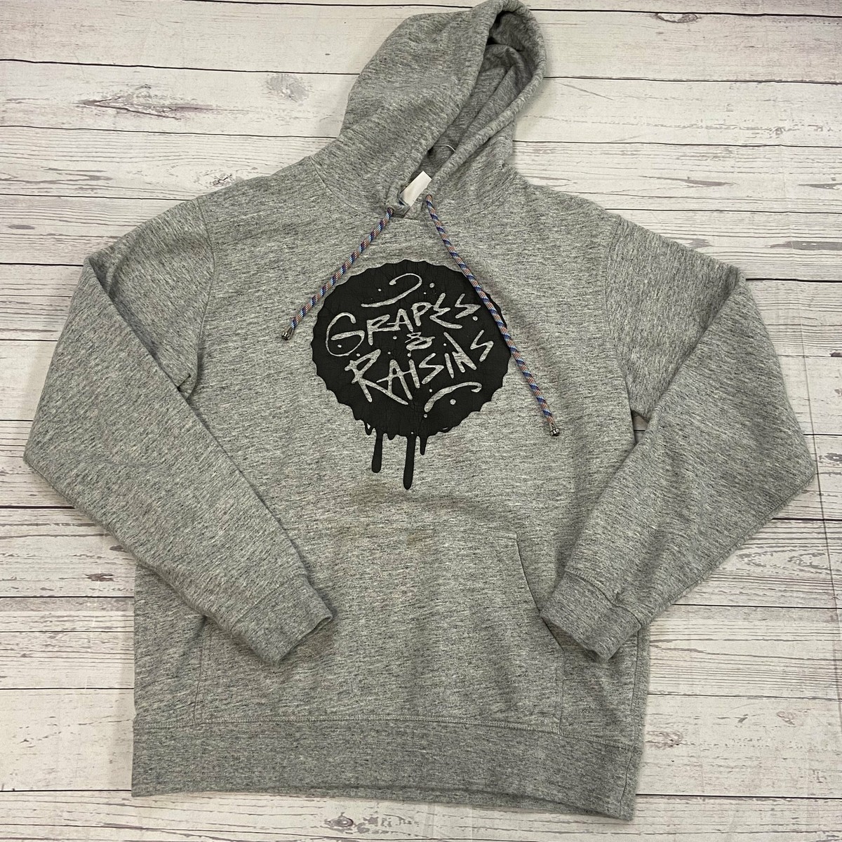 Grapes Raisins Gray Pullover Hoodie Sweatshirt Men Size Large