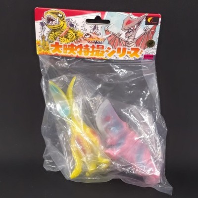 TOY GRAPH Barugon & Garon Sofubi Figure Sofubi O Atari Special Gaia Series Gamer
