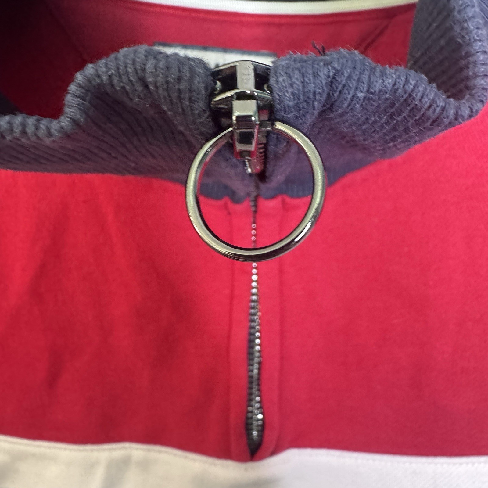 Tommy Jeans Women's Red 1/4 Zip Crop Sweatshirt Star Sleeve Pullover Size S image 3