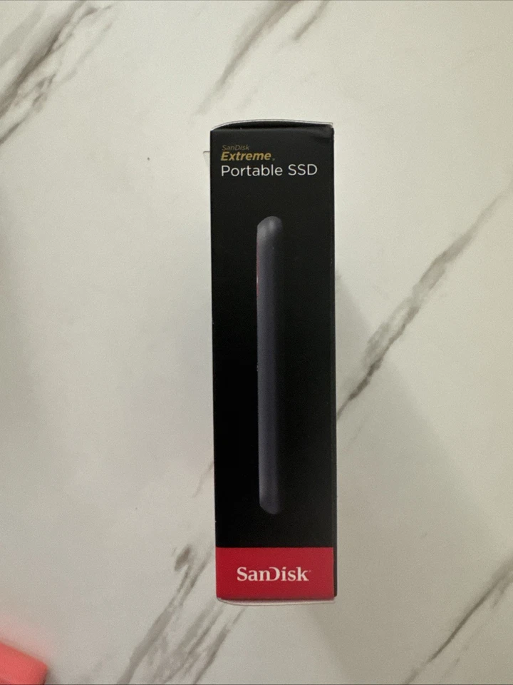 SSD externo portátil SanDisk Extreme V2 4 TB USB-C (SDSSDE61-4T00-G25) Foto 2 de 2
