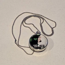 WICKED Necklace Pendant Glinda Elphaba New In Box