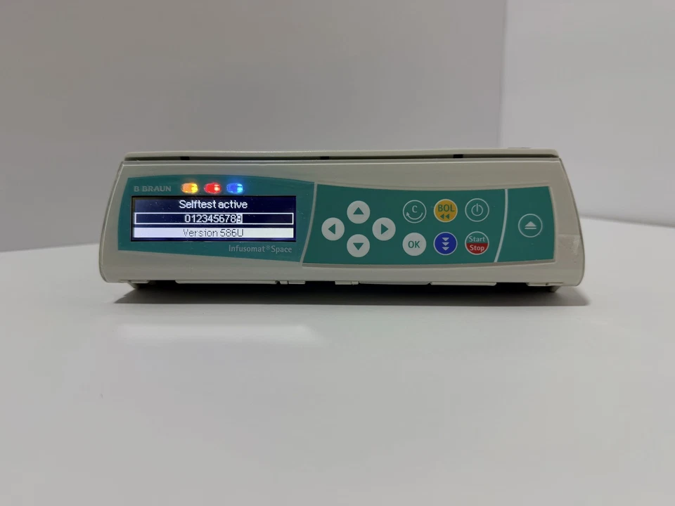 B Braun Infusomat Space Infusion Pump 8713051U w/batteries - Image 3 of 4