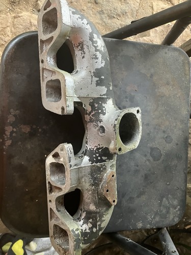 Long 2610 4 Cylinder Aluminum Intake Manifold OEM Used - Picture 2 of 2
