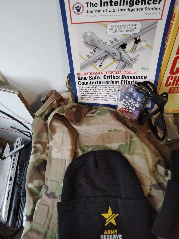 Lote de equipo táctico - artículos y suplementos de uniforme Foto 2 de 4