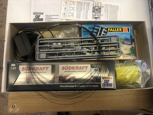 Start-Set HO Faller Car System 1630, Neuf, La Boîte est un peu fatiguée  | Condition: Neuf