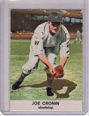 1961 Golden Press #14 Joe Cronin EX (Mark On Back)