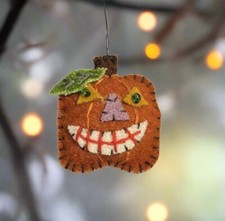 Primitive Handcrafted Halloween Felt 1.5  Jack O Lantern Ornament