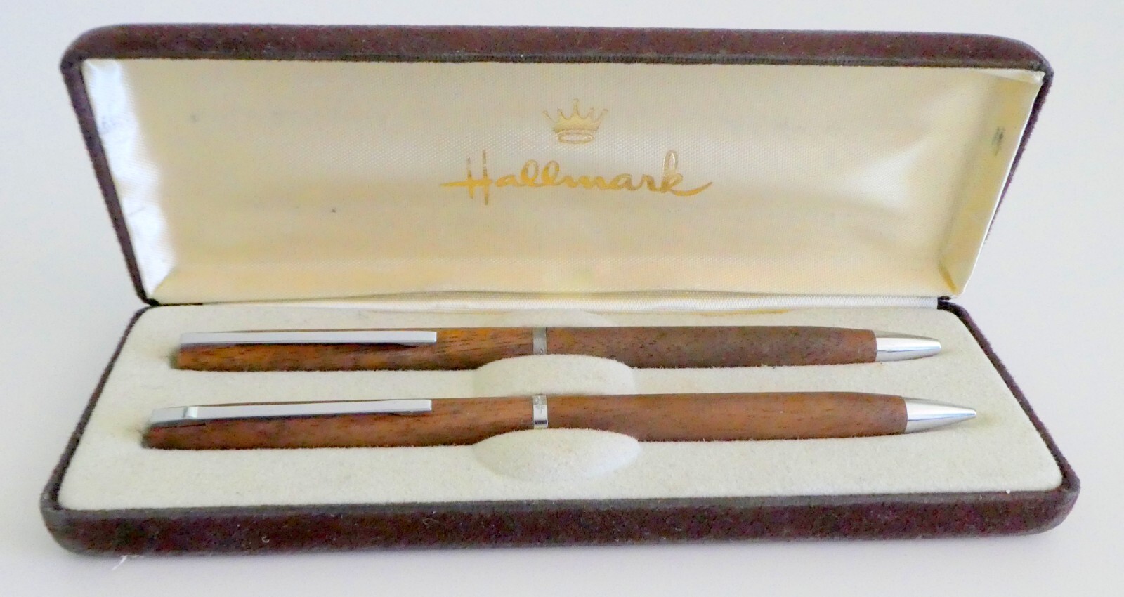 HALLMARK Vintage Walnut Wood Pen & Mechanical Pencil in Case eBay