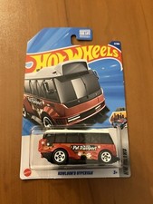 Autobús ligero público Hot Wheels Kowloon’d Hypervan Hong Kong transporte de mascotas impresión de pata