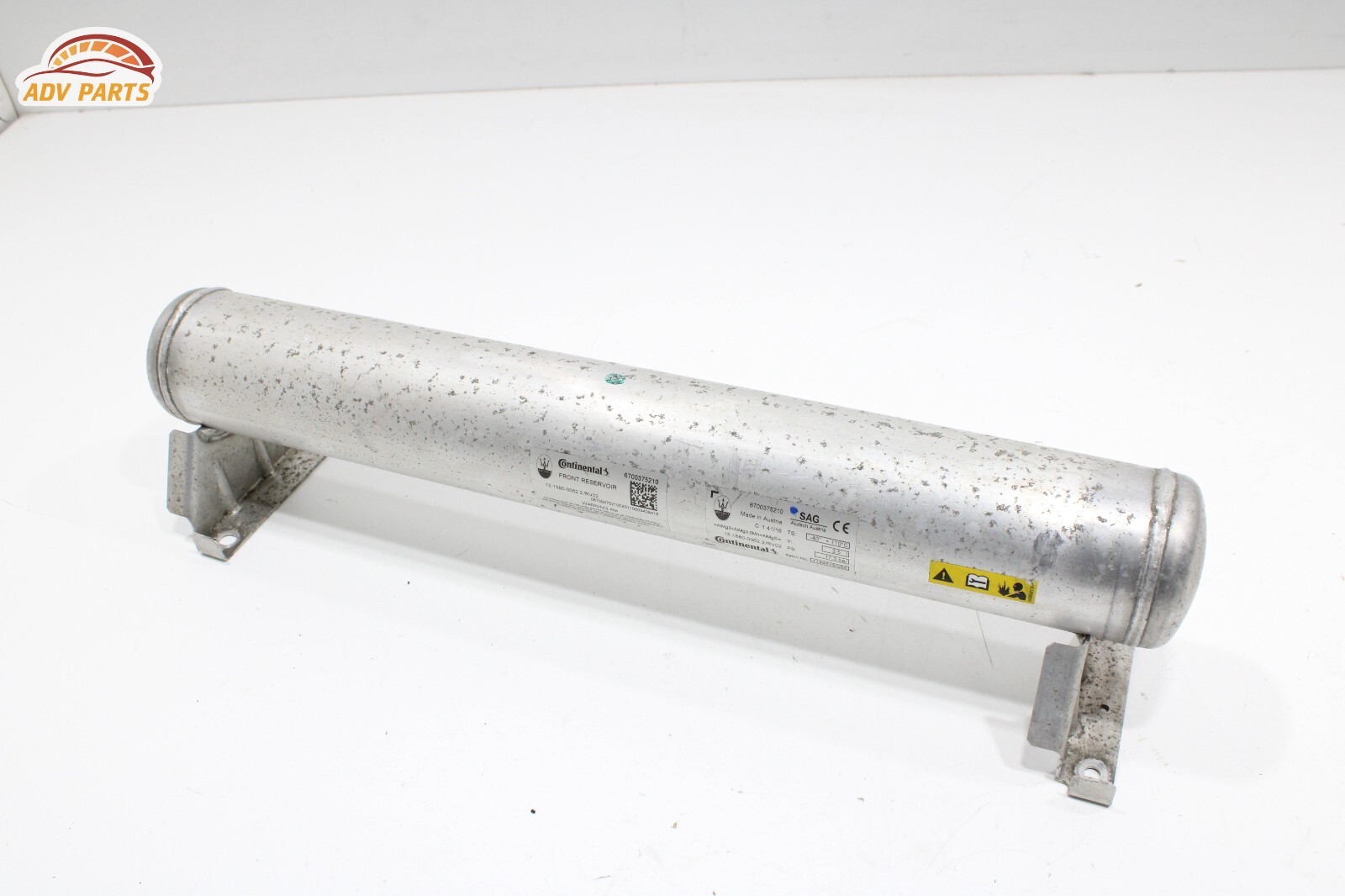 2017 - 2020 MASERATI LEVANTE AIR RIDE SUSPENSION FRONT RESERVOIR TANK OEM