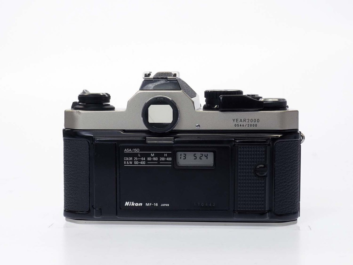 Nikon FM2 Kit 2000 Dragon Millennium Edition Ai-s 50mm f1.4 Nikon FM2 Kit 2000 Dragon Millennium Edition Ai-s 50mm f1.4