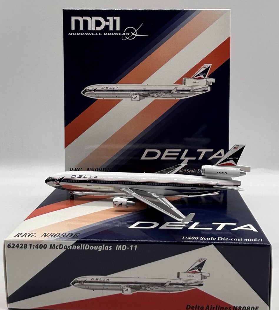 デルタ航空 MD-11 N808DE 1/400 Panda Models Delta Air Lines MD-11 N808DE 62428 1:400