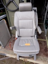 VW Cravelle T5 T4 Middle Row Swivel Seat Leather Storage Folding 0304