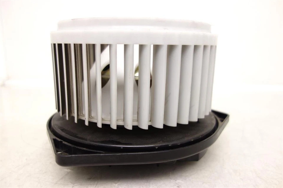 Infiniti M45 2006-2007 calefacción ventilador motor solo 27225-Ca002 Foto 3 de 4