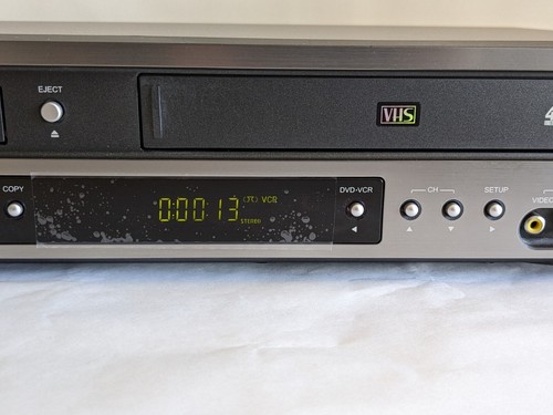 Go Video DV-2130 VCR DVD Combo Grabadora Reproductor Hi Fi Copia Probado Funciona - Imagen 5 de 6