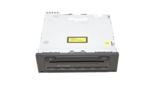 CD changer Audi A3 S3 RS3 8P A4 S4 RS4 8E TT 8J R8 8E0035111D - Picture 1 of 3