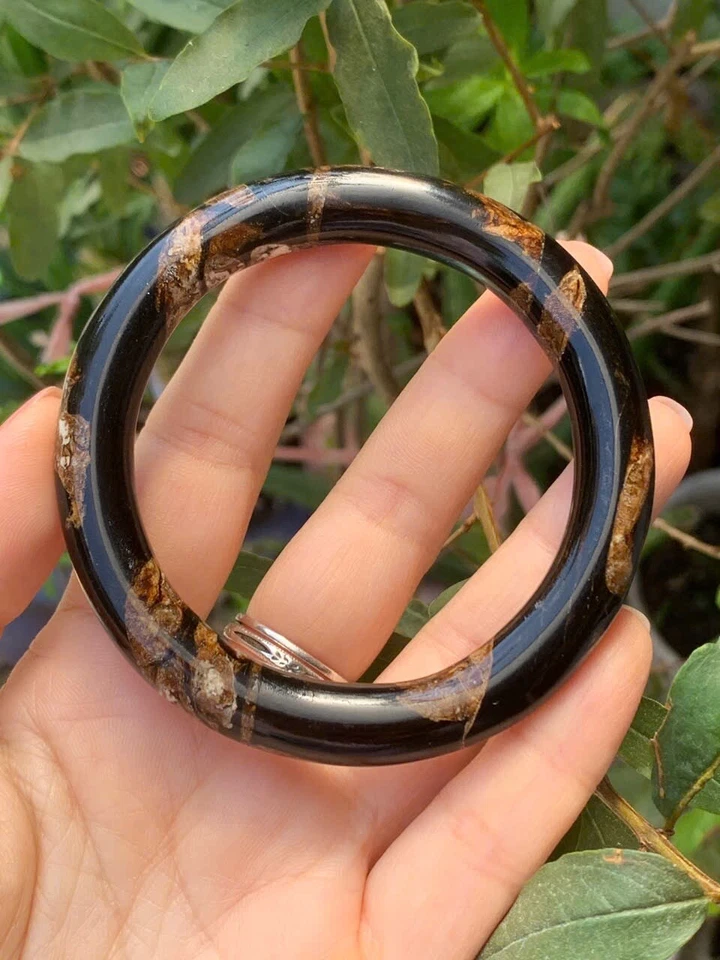 Natural Black Coral Bangle, Inner Diameter 56.5mm, Coral bangle - Image 3 of 4