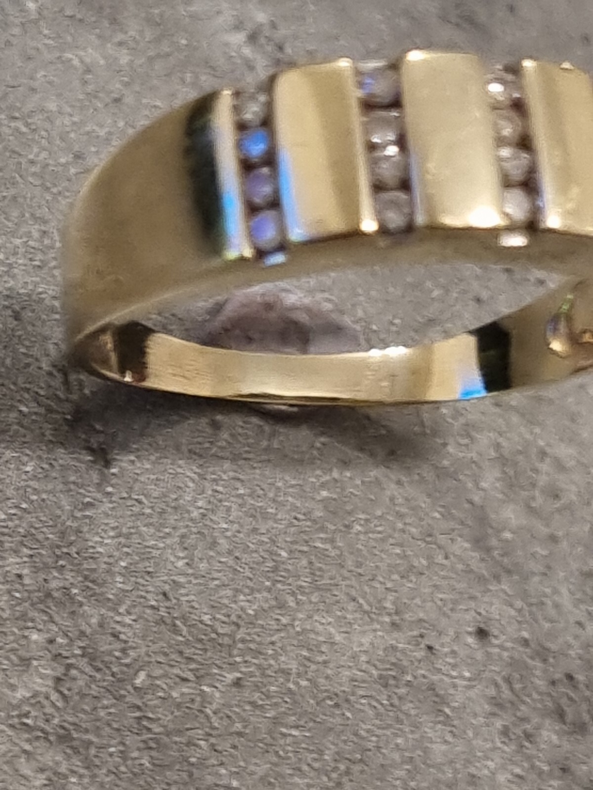 9ct.solid Gold Hallmarked Vintage Mens Diamond Ring eBay