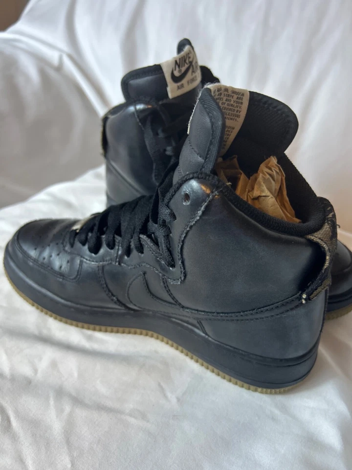 Nike Air Force 1 черный цветочный 334031-003 высоты верхний кроссовок женский размер 7,5 - Изображение 3 из 4