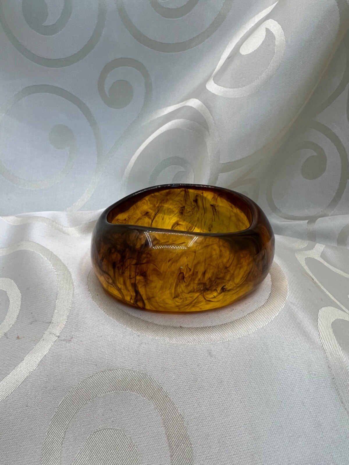 Root Beer Bangle Bakelite lookalike - image 9