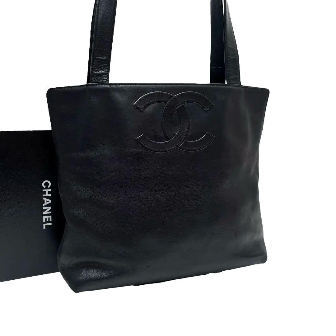 CHANEL Black Lambskin Coco Mark Shoulder Tote Bag PGAASZ