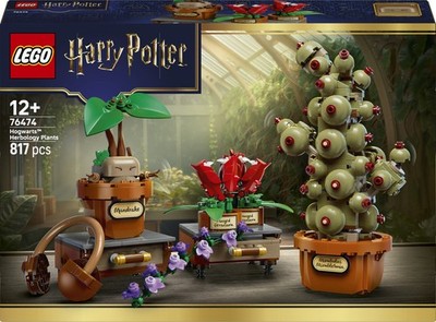 LEGO Harry Potter 76474 Pflanzen der Kräuterkunde von Hogwarts, interaktives Spielzeug