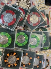 Lot of 22 Castaways Casino Chips Las Vegas,NV $1 $5 $25 & $100