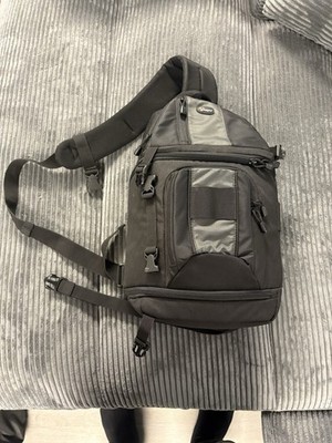 Lowepro SlingShot 102 AW Camera Bag AW Sling Crossbody Black