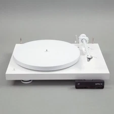 Pro-Ject: Debut PRO B Turntable - Special Edition White