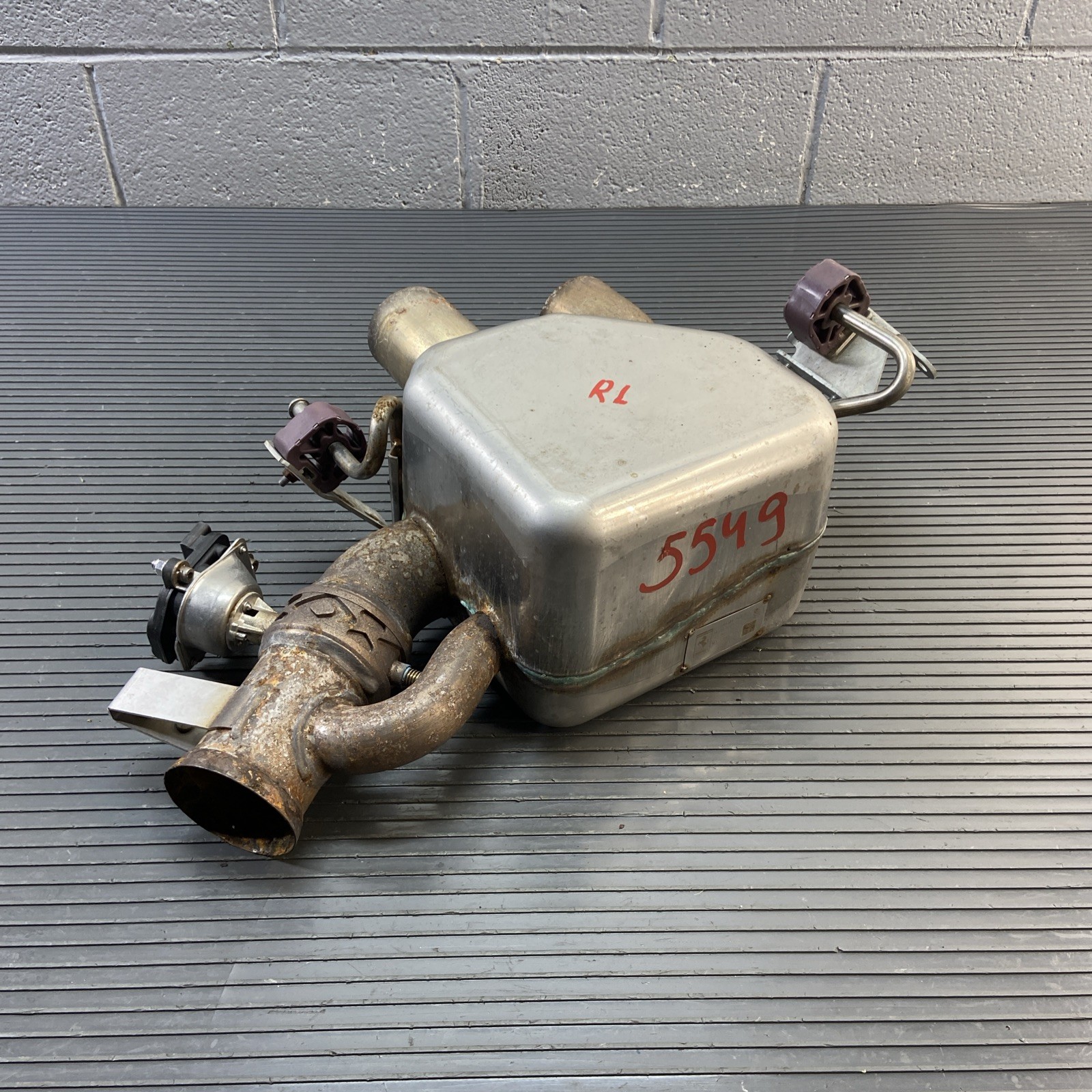 2018-2020 Ferrari Portofino F164 Rear Left Exhaust Muffler 10k Miles 760991 OEM