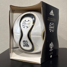 ADIDAS 2006 FIFA World Cup Ball TEAMGEIST Boxed Good Condition Collection Size 5