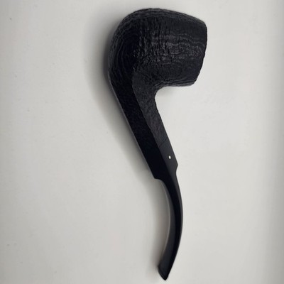 Beautiful 1975 - 1976 Dunhill Shell 5215 Group 5 Tapered Pot Pipe