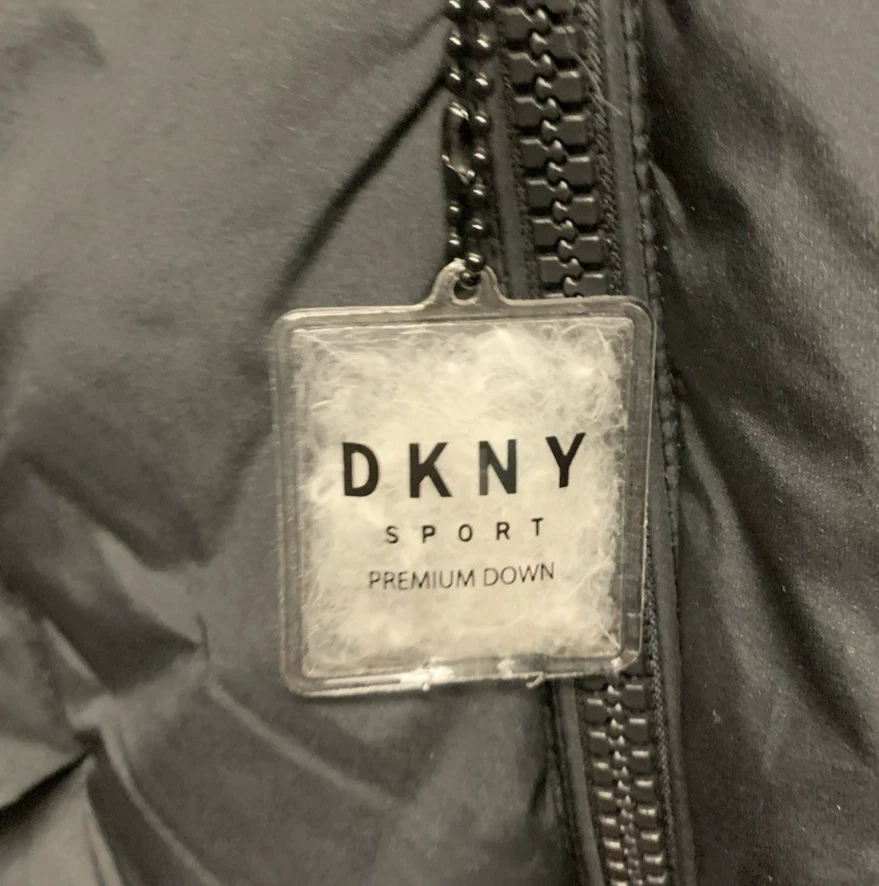 Chaqueta con capucha de plumón para mujer DKNY pequeña negra nueva Foto 3 de 4