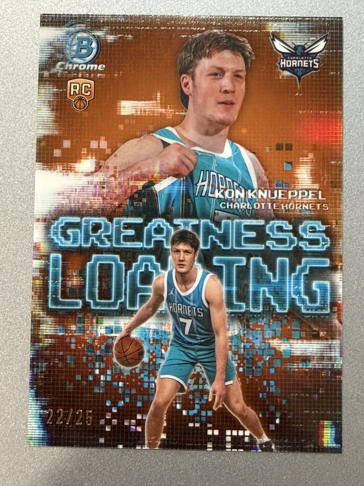 2025-26 Bowman Chrome Kon Knueppel Greatness Loading True Orange /25 RC Hornets