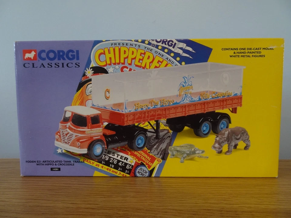 CORGI CHIPPERFIELDS CIRCUS FODEN S21 TANK TRAILER ANIMAL TRUCK MODEL 14201 1:50 - Image 2 of 4