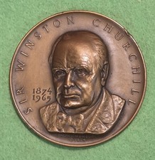 1874 1965 Sir Winston Churchill Medal   2-3/4