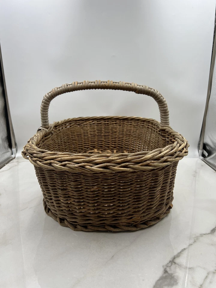 Large Oval Wicker Market Basket with Handle Rustic Farmhouse Storage Rattan - Image 4 of 4