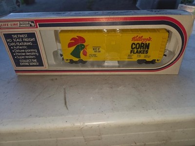 LIFE-LIKE, KELLOGGS CORN FLAKES BULLETIN BOARD BOX CAR, HO GUAGE