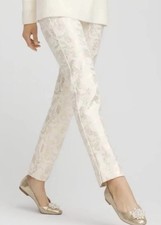 NWT Chico  s Women Sz 10R Pull On Pants Juliet So Slimming Slim Leg in Cream/Gold
