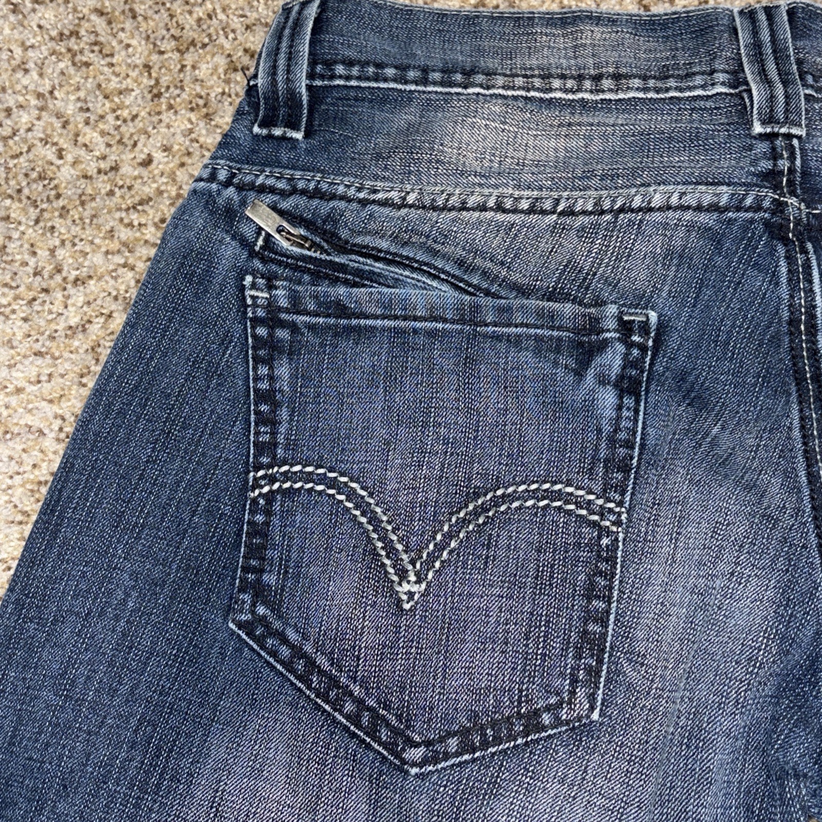 Levis 514 Jeans Mens 32x30 Blue Denim Slim Straight Fits 32 X 29 Unique - View 15