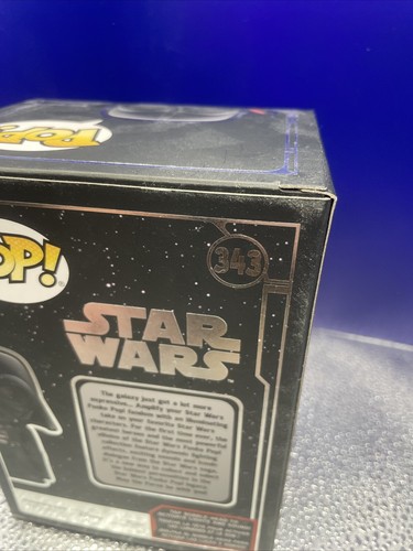 Funko Pop Star Wars Darth Vader Electronic Figure w/ Protector - Picture 12 of 13