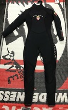 USED Bodyglove 3X3 women s scuba diving wet suit size 5/6