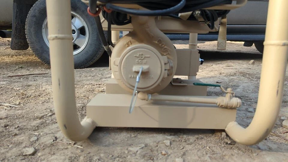 NEW SCOT pump 27b 2HP 200 GPM Mil-Spec pump in heavy duty roll cage 220/440v - Image 3 of 4