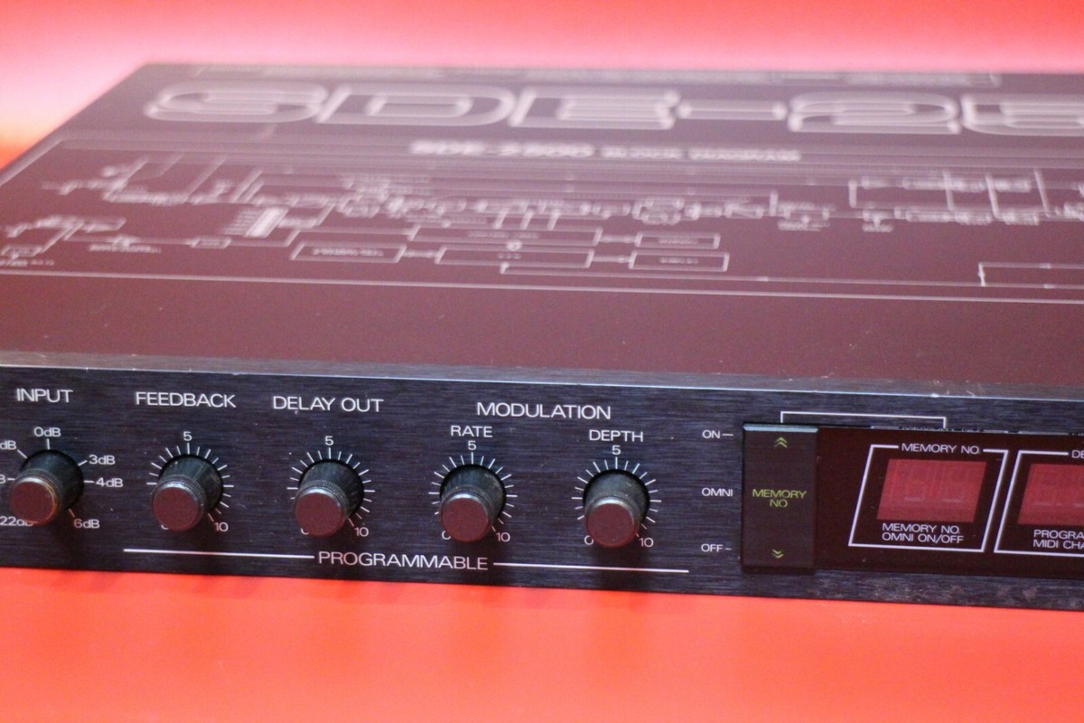 USED Roland SDE-2500 Digital Delay Rack Effect Vintage from