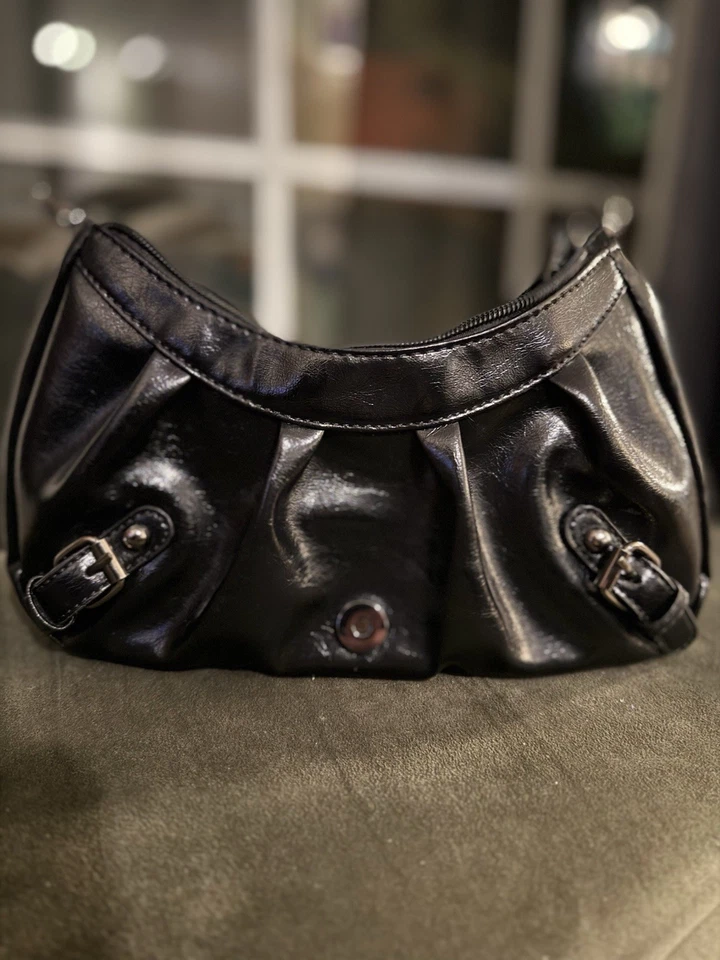 Y2K Black Patent Shoulder Bag | Buckle Detail |Retro Mini Purse - Image 4 of 4