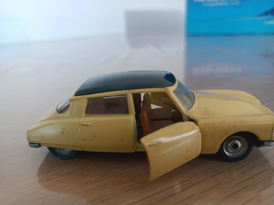 POLITOYS EXPORT 545 CITROEN DS 21 GIALLO QUASI COME NUOVO - Immagine 3 di 4