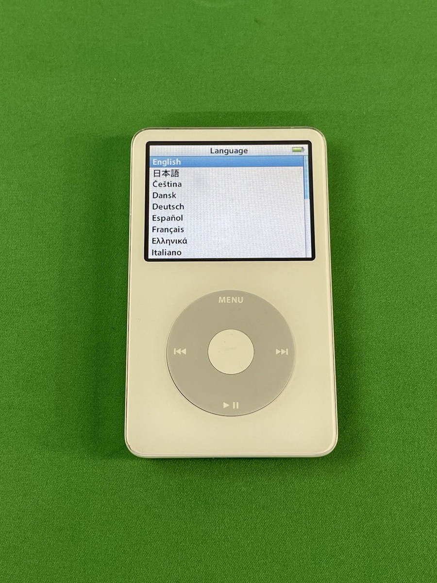 Apple iPod 30GB ホワイト Apple iPod Classic 5th Gen 30GB White Digital Music Player A1136